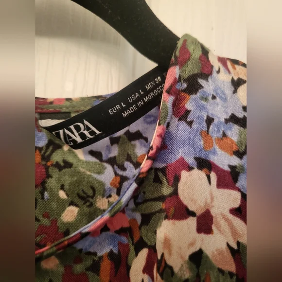 Zara Satin Floral Multicolor Dress, size S - Picture 7 of 12